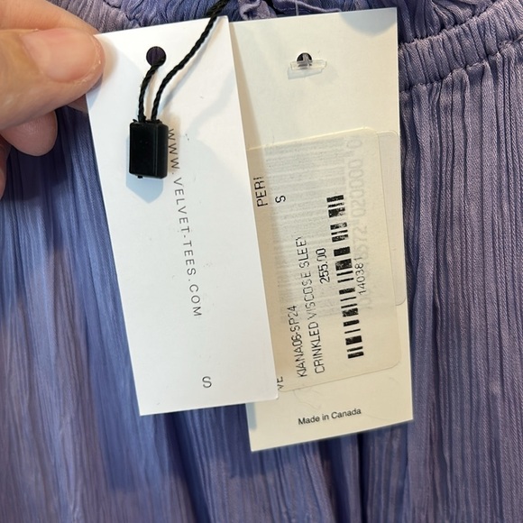Velvet By Graham & Spencer Kiana Ruffle Neck Top
Periwinkle NWT - Picture 4 of 7